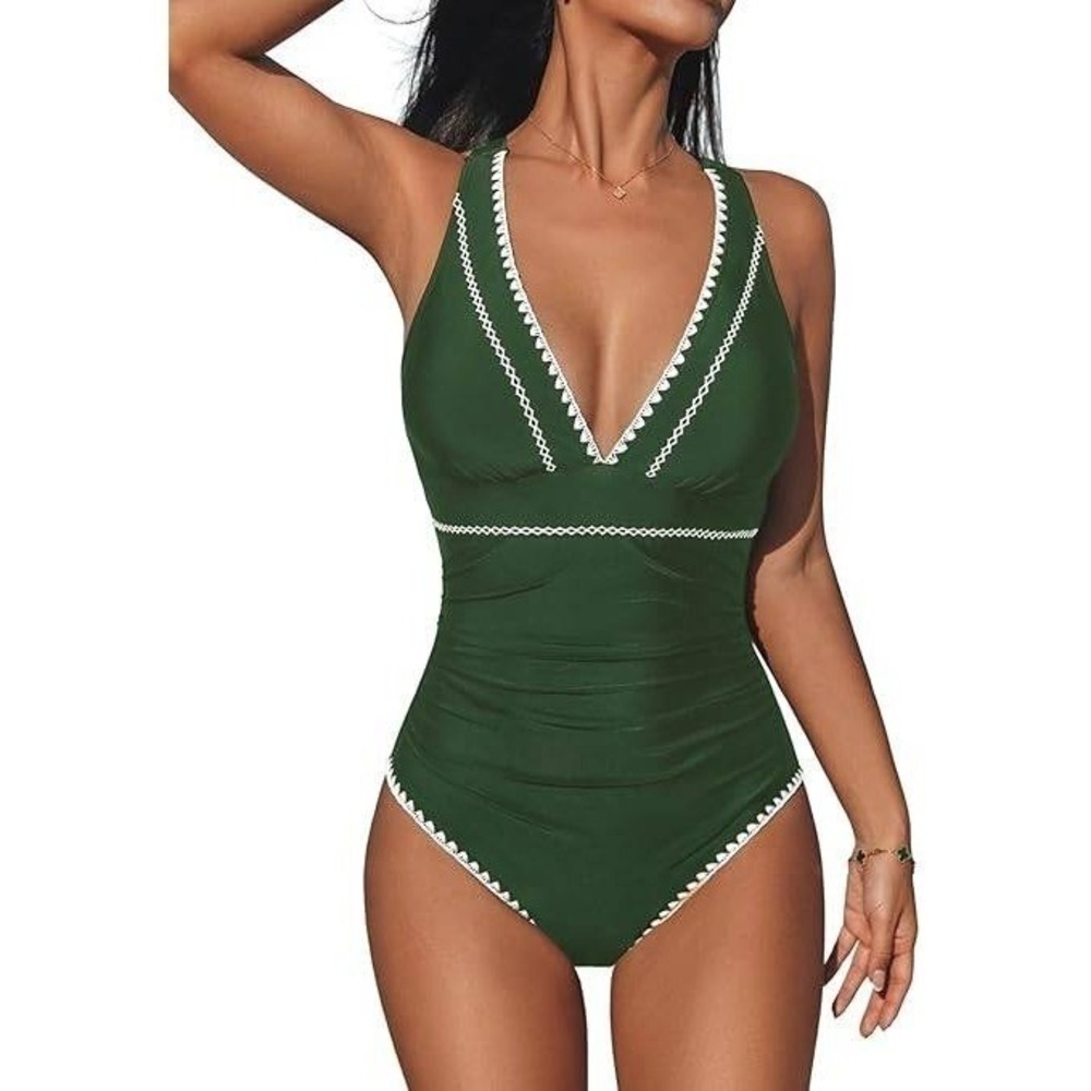 CUPSHE Green Crochet Trim V-Neck One Piece Swimsuit‎ New With Tags Size S